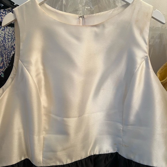 Bella Bridesmaids Dress - Picture 3 of 3